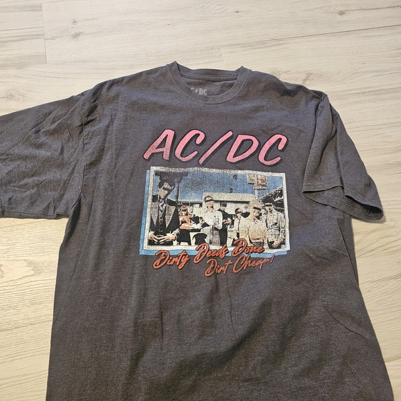 AC/DC Tops - AC/DC Gray Graphic T-Shirt for women